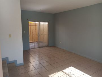 CASA EN VENTA EN RESIDENCIAL BARCELONA