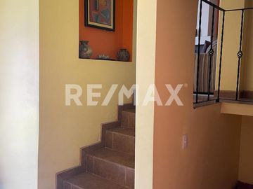 CASA EN VENTA EN VILLA FONTANA