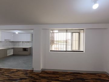 Departamento Remodelado Urb Higuereta