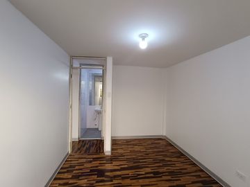 Departamento Remodelado Urb Higuereta