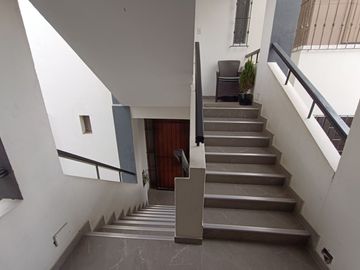 Departamento Remodelado Urb Higuereta