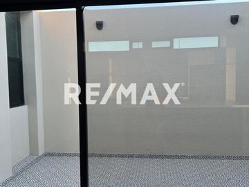 CASA EN VENTA EN RESIDENCIAL SUEÑOS DEL MAR (PLAYAS DE TIJUANA - ROSARITO)