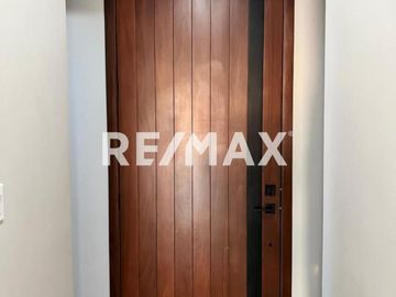 CASA EN VENTA EN RESIDENCIAL SUEÑOS DEL MAR (PLAYAS DE TIJUANA - ROSARITO)