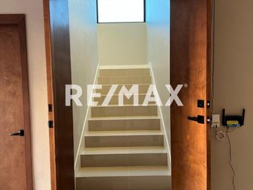 CASA EN VENTA EN RESIDENCIAL SUEÑOS DEL MAR (PLAYAS DE TIJUANA - ROSARITO)