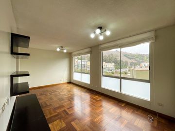 ALQUILO DEPARTAMENTO+cochera 2DO PISO CONDOMINIO ALAMEDA DE LA MOLINA