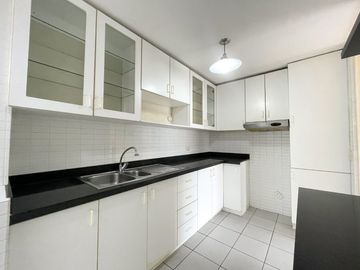 ALQUILO DEPARTAMENTO+cochera 2DO PISO CONDOMINIO ALAMEDA DE LA MOLINA