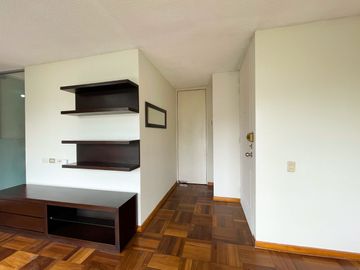 ALQUILO DEPARTAMENTO+cochera 2DO PISO CONDOMINIO ALAMEDA DE LA MOLINA