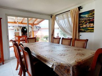 Vendo casa Los Chillos, Barrio San Gabriel, dentro de conjunto con seguridad