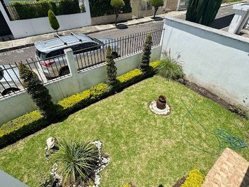CASA CUMBAYA 5 HABITACIONES PISICNA