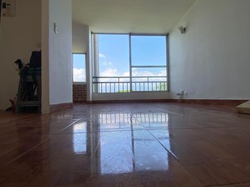 VENTA DE APARTAMENTO EN VEGAS DE COMFANDI 4 PISO.