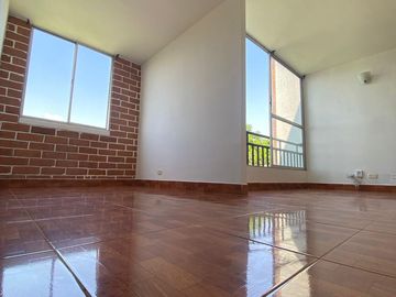 VENTA DE APARTAMENTO EN VEGAS DE COMFANDI 4 PISO.