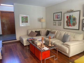 SE VENDE HERMOSA CASA CONDOMINIO EL REMANSO CALLE LA MESETA UF 24500 SAN CARLOS DE APOQUINDO LAS CONDES