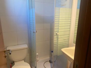 SE VENDE HERMOSA CASA CONDOMINIO EL REMANSO CALLE LA MESETA UF 24500 SAN CARLOS DE APOQUINDO LAS CONDES