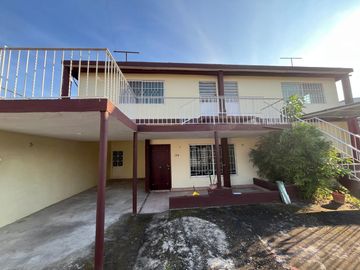 Casa en VENTA con 2 departamentos en Col. Tamulte