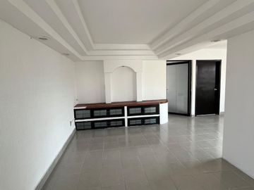 Casa en VENTA con 2 departamentos en Col. Tamulte