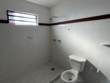 Casa en VENTA con 2 departamentos en Col. Tamulte