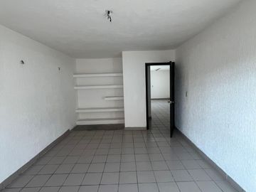 Casa en VENTA con 2 departamentos en Col. Tamulte