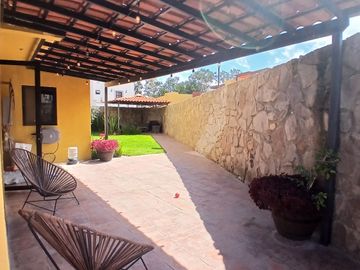 CASA EN VENTA DE 3 HABITACIONES, GOLF, SAN MIGUEL DE ALLENDE