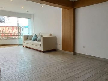 SE VENDE AMPLIO DUPLEX EN MAGDALENA DE MAR
