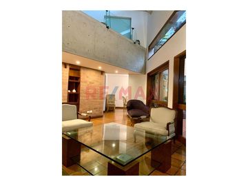 En Venta Hermoso Duplex En Excelente Zona Muy Cerca Al Malecon