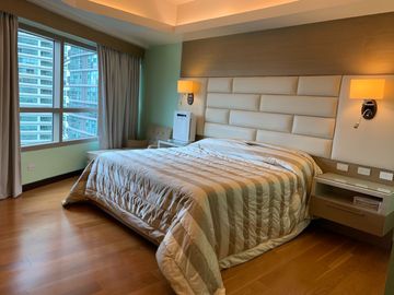 Good Deal 2 Bedroom 2BR Unit for Sale in The Residences at Greenbelt Makati City