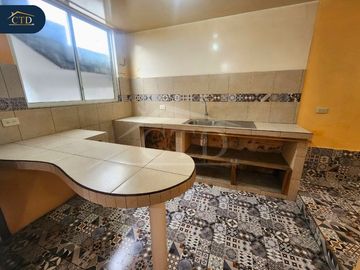 Venta de casa rentera sector Conocoto, Puente 7, Av, General Rumiñahui