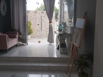 Casa en venta - ocasion - condominio villa club - La Tinguiña - 181 m2 en Esquina.