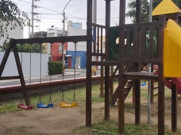 Casa en venta - ocasion - condominio villa club - La Tinguiña - 181 m2 en Esquina.