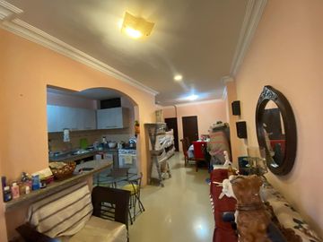 CASA RENTERA EN VENTA CDLA. BELLAVISTA BAJA