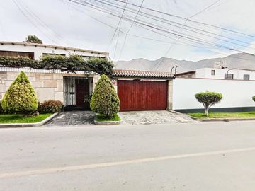 Vendo Casa en El Sol de La Molina