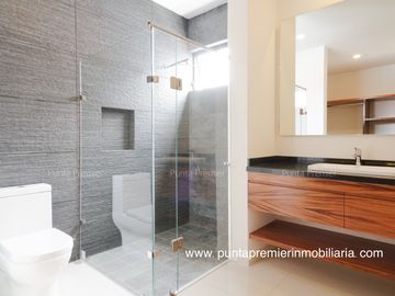 Puertas las Lomas casa en venta de Lujo Zona Andares Puerta de Hierro Zapopan coto amenidades