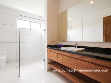 Puertas las Lomas casa en venta de Lujo Zona Andares Puerta de Hierro Zapopan coto amenidades