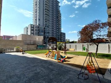 Excelente Departamento En Rosas Con Av. Matucana, Santiago