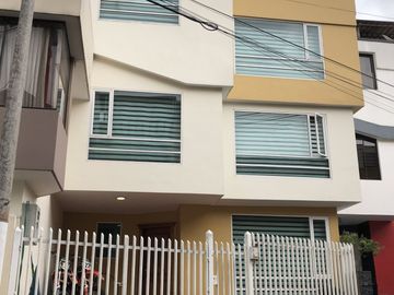 Venta Casa Remodelada Kennedy, Brasilia 2