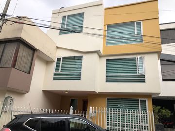 Venta Casa Remodelada Kennedy, Brasilia 2