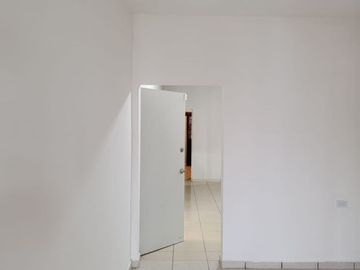 Casa en Venta – Acequias, al Sur de la Ciudad 🏡