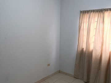 Casa en Venta – Acequias, al Sur de la Ciudad 🏡