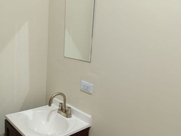 Casa en Venta – Acequias, al Sur de la Ciudad 🏡