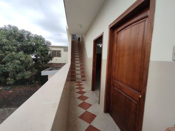 edificio rentero de venta zona norte de portoviejo AR