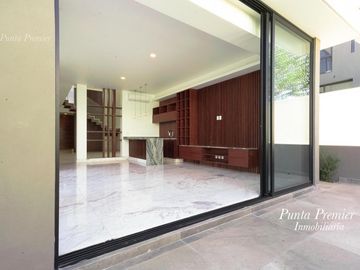 Casa en Venta de Lujo Coto Abadia Av Universidad Zona Andares Puerta de Hierro Zona Dorada Zapopan