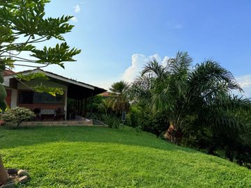 Venta casa campestre via Pereira Alcala