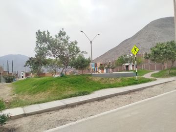 VENTA DE TERRENO EN URB. LAS COLINAS DE LA GLORIA, ATE