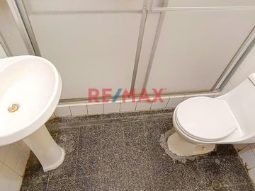 Se Vende Hermosa Casa De 1Er Y 2Do Piso En Bellavista – Oportunidad Única