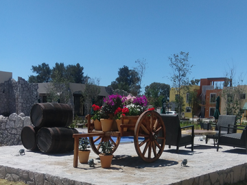 DUPLEX PLANTA ALTA VIRREINA EN VENTA ZIRANDARO, GOLF, SAN MIGUEL DE ALLENDE