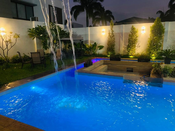 Casa en venta en Isla mocoli con piscina, Ecuador