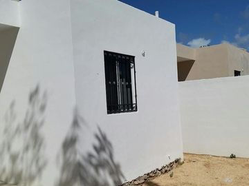 Casa en Venta en Playa del Carmen, Residencial Marsella: Comodidad, Seguridad y Ubicación Privilegiada