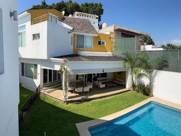 Casa en venta en Jiutepec, Morelos en Residencial Sumiya.