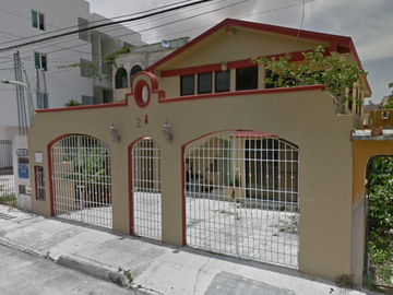 VENTA DE CASA EN SUPERMANZANA 20, CANCÚN, QUINTANA ROO.