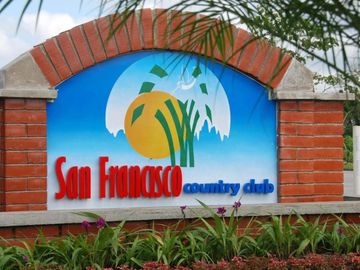 Vendo casa de campo en Santo Domingo, Urbanización San Francisco Country Club.