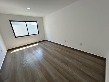 Hermosa y a estrenar casa en venta, con 3 recámaras forma parte de moderno desarrollo ubicado en Zakia Qro JF